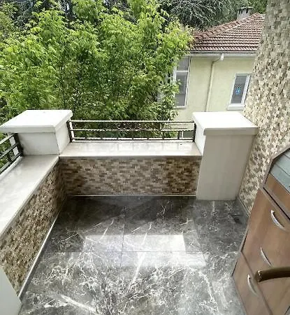 דירה Nadide Sokak D:5 1+1 איסטמבול